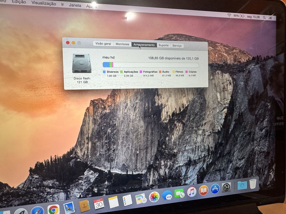 Macbook Pro com carregador original 2015