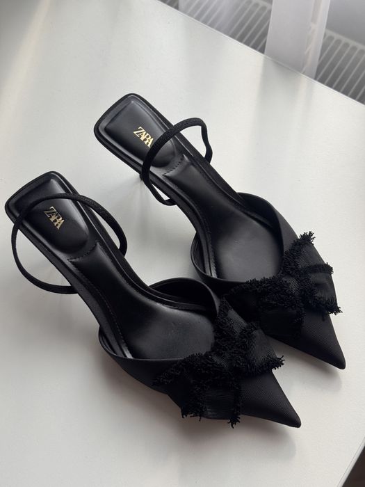 Туфлі лодочки zara чорні
