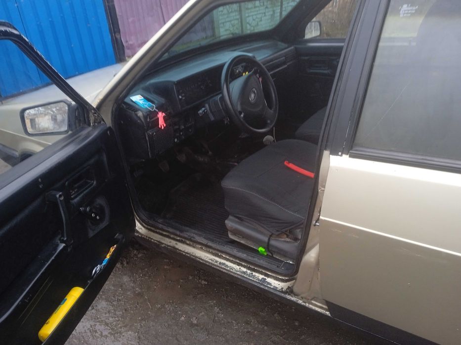 Продам ваз 2199 газ бензин