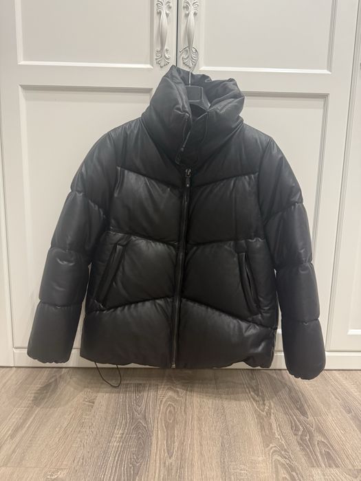 Шкіряний пуховик massimo dutti