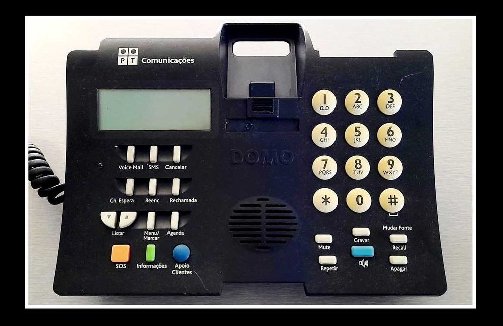 * Central Telefónica *