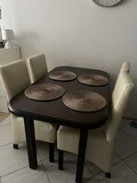 Drewniany  stabilny stół rozkladany + 4szt krzesel