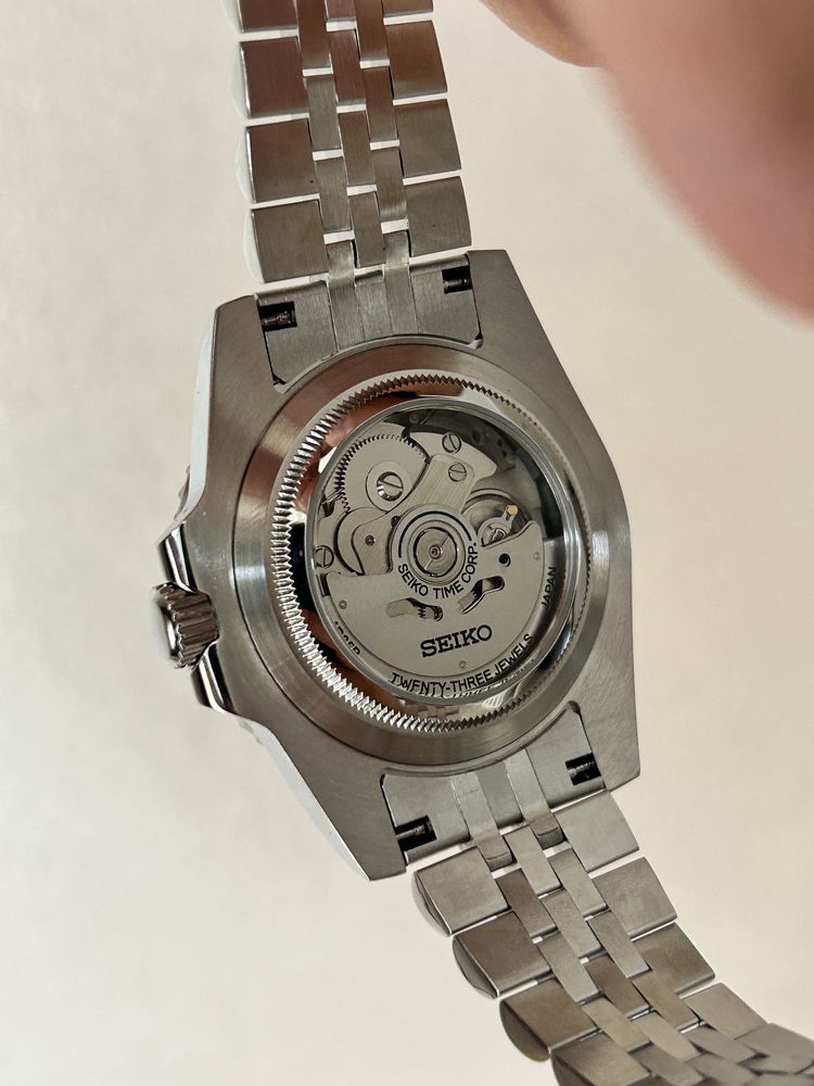Seiko Batman GMT Mod, dual time, szafir, jubilee, automat