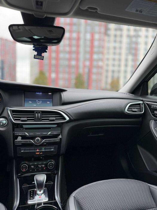 Продаж Infiniti QХ30