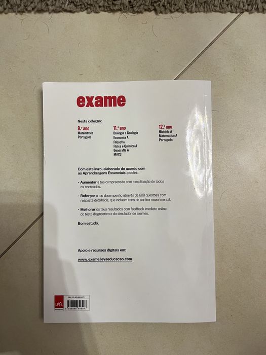 Livro para preparação de exame 11 ano de biologia e geologia