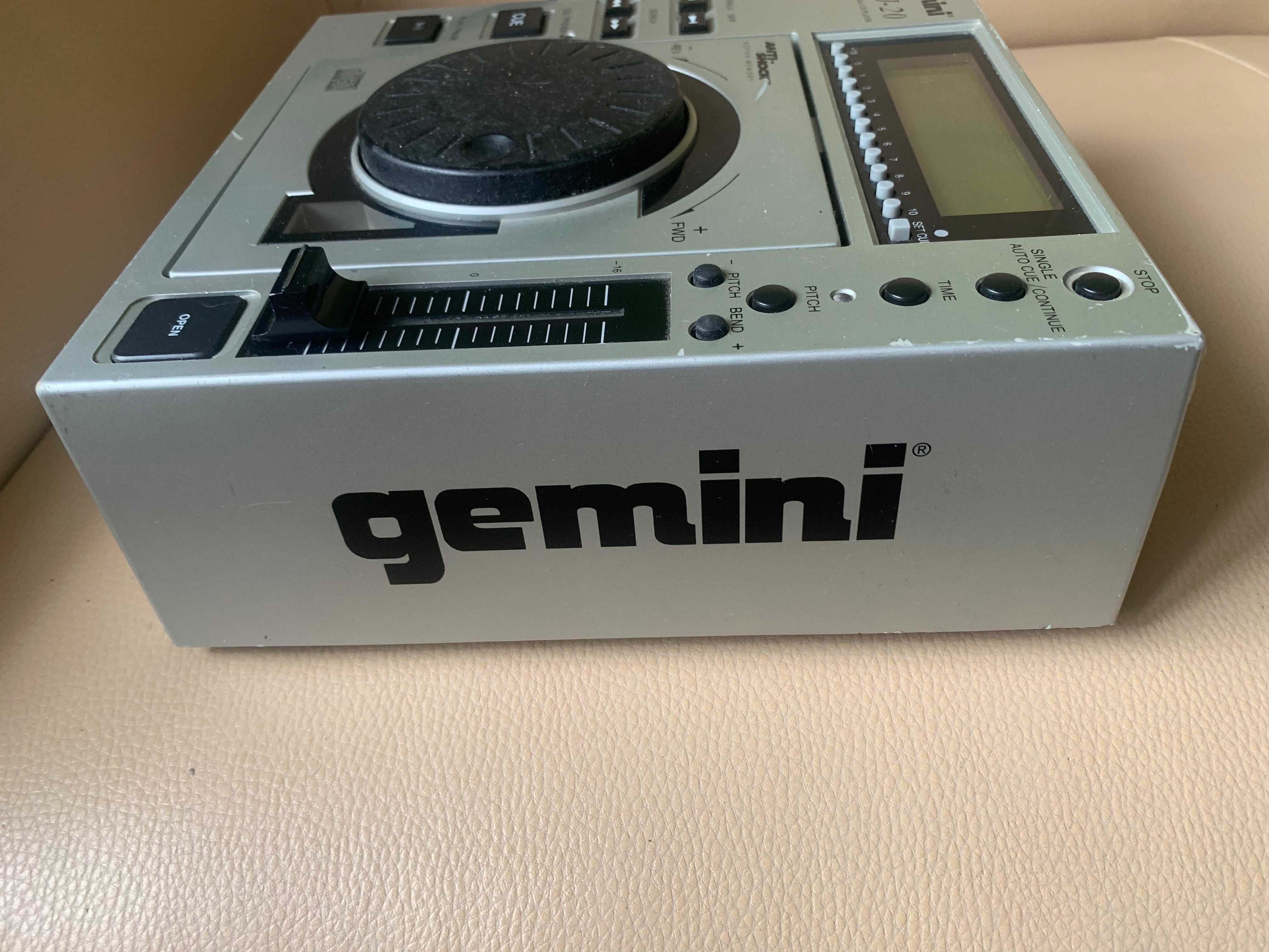 CD DJ Player Gemini CDJ-20