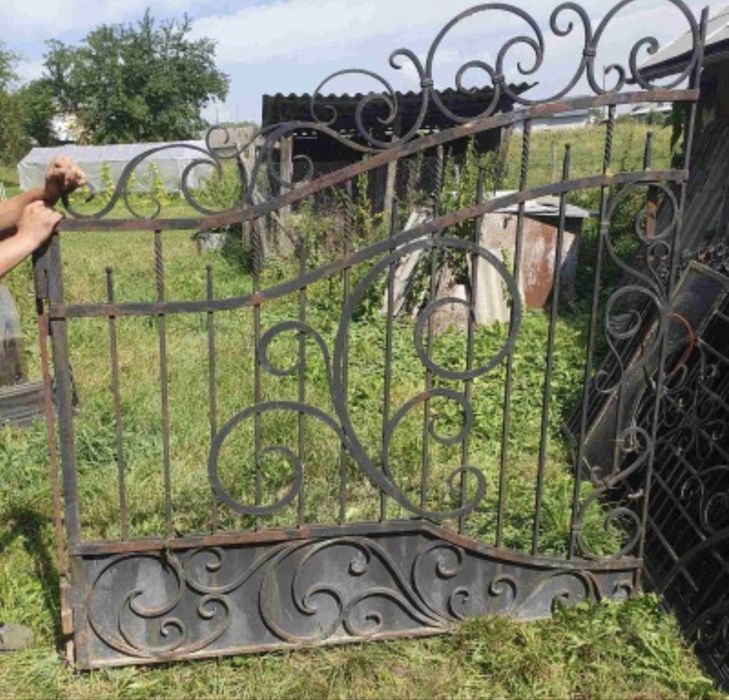 Кована Брама (ворота)