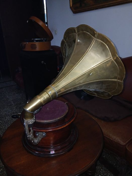 XIX w Patefon 100% Orginał Przywieziony ze Szwajcarii  Cudo  Śliczny