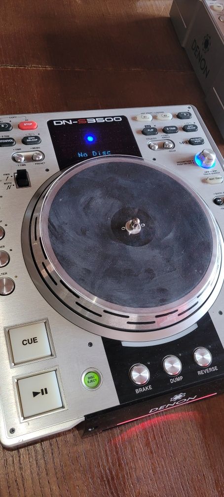 Cdj's Denon S-3500 + Mesa Mistura Vestax PCV 175