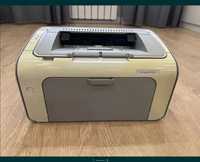 Лазерний принтер HP P1102 в хорошом состоянии