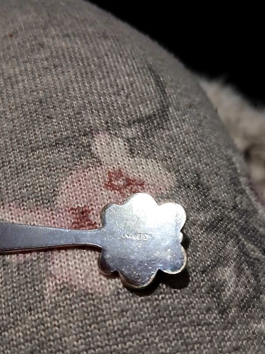 Sprzedam  łyżeczki  posrebrzane 6 szt -150zl