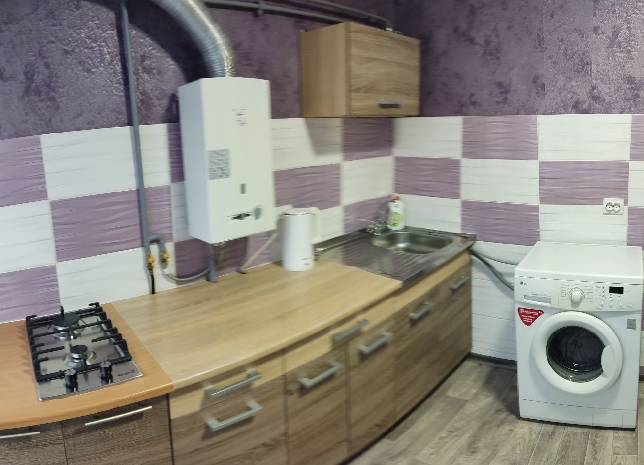 Погодинно, подобово, 1-кімн. квартира, район Лук'яненка, від 500 грн.