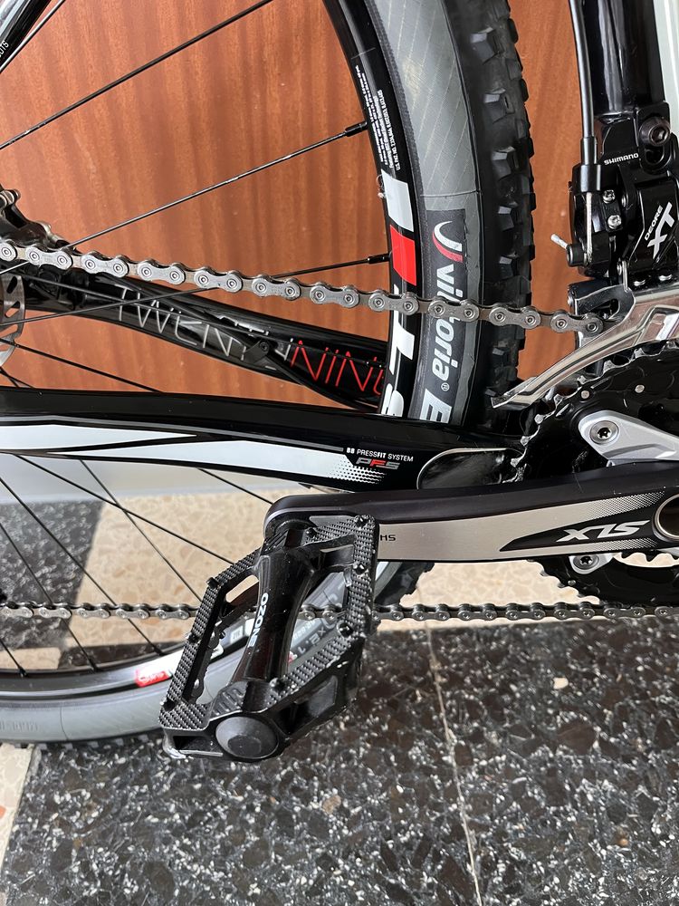 Bicicleta de Montanha / BTT Carbon Olympia CLSX 29 em excelente estado