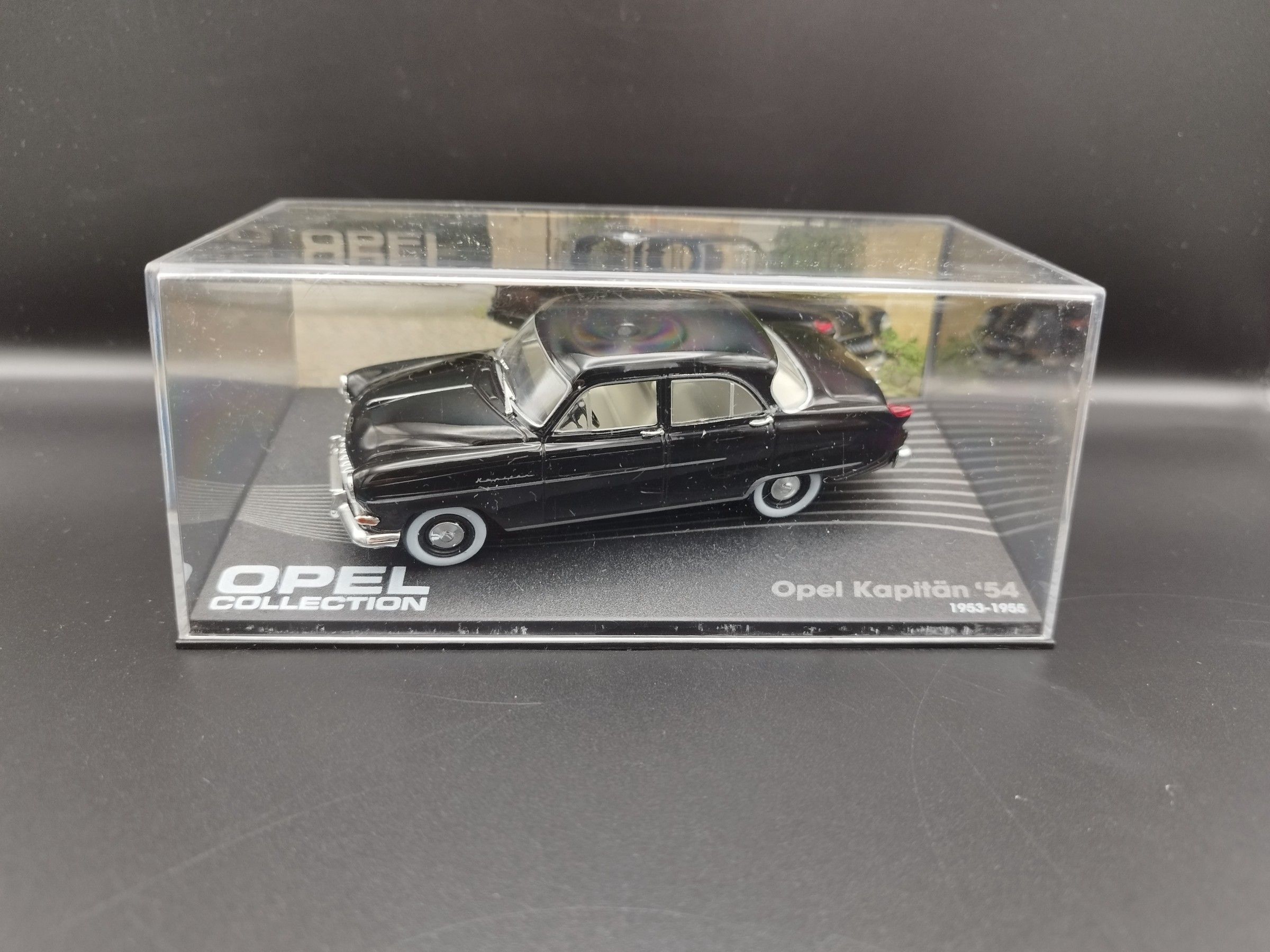 1:43 Opel Collection 1953-55 Opel Kapitan'54  model używany