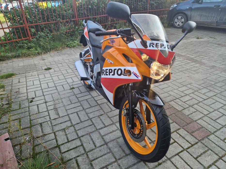 Honda CBR125R JC50 Repsol