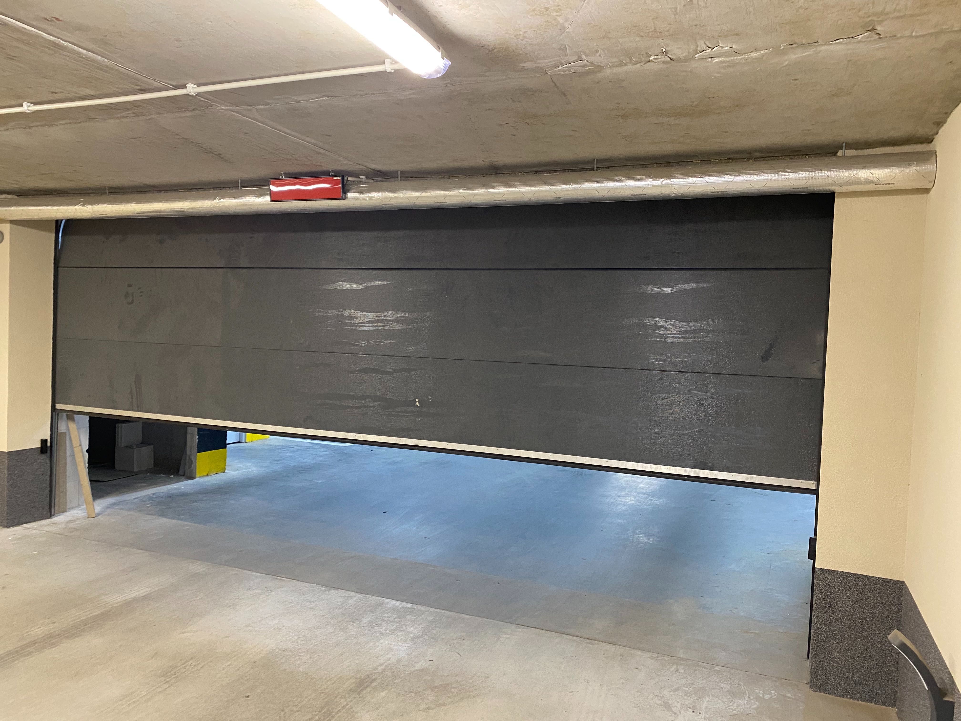 Producent  Brama segmentowa antracyt 500x245  automatyka pilot Hormann