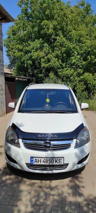 Опель Зафира в .