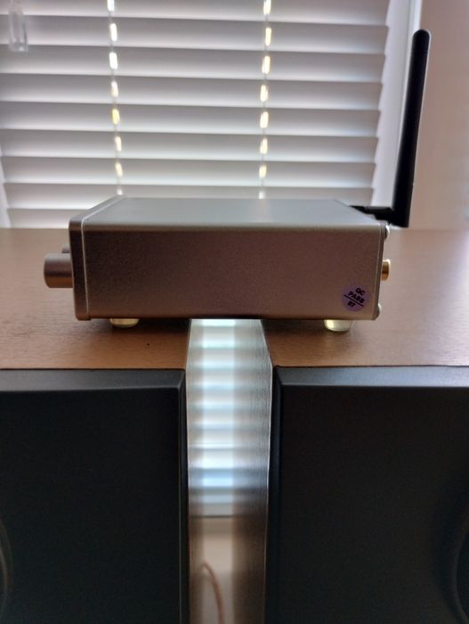 Підсилювач звуку Fosi Audio BT20A white. Bluetooth 5.0, AUX, 2x100W