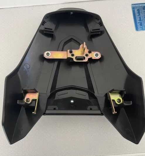 Capa Asssento HONDA CB650R / CBR650R
