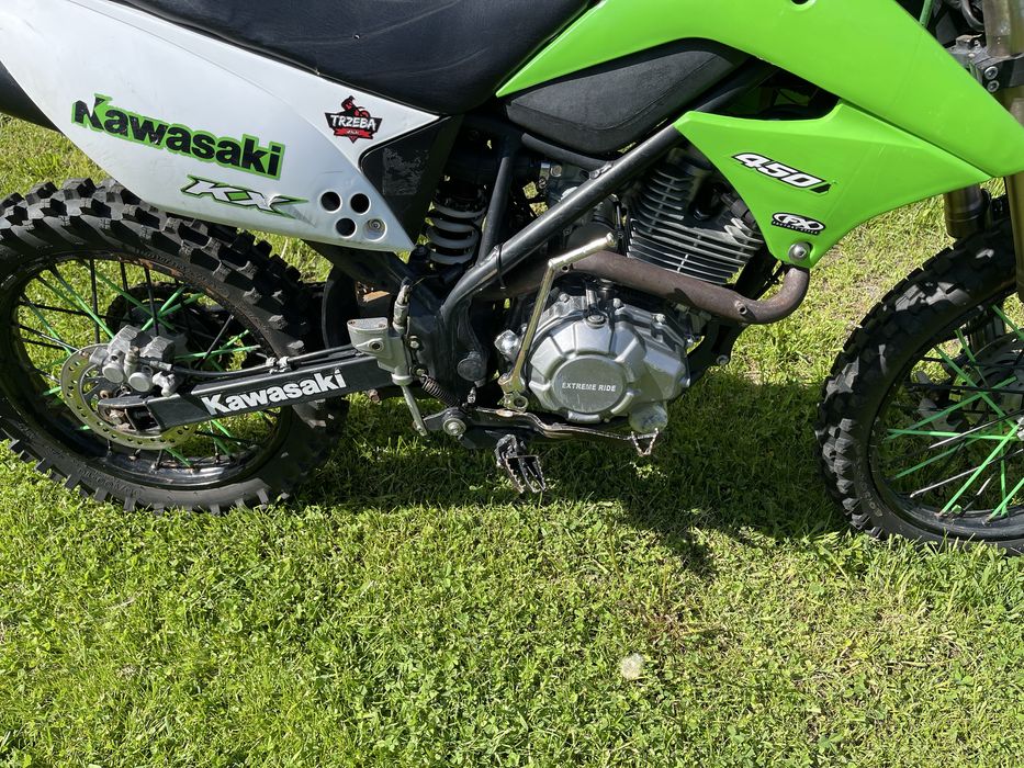 Cross Defender 150