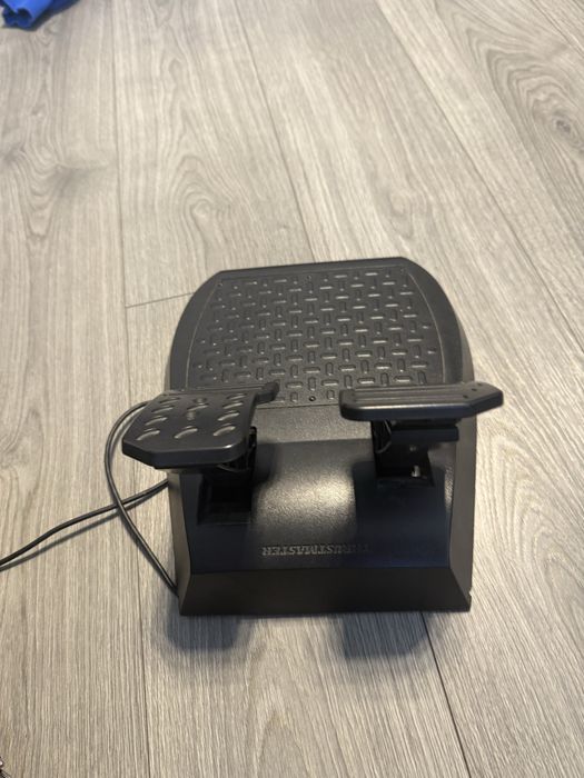 Kierownica thrustmaster t150