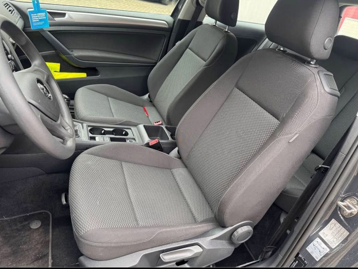 VW Golf 7 1.6 TDI Trendline * TOP *120 mil*
