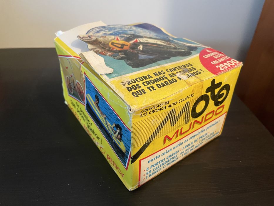Caixa de cromos Moto Mundo
