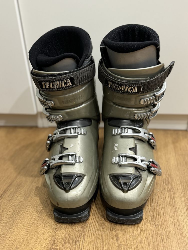Buty narciarskie 27  42 rozmiar technica