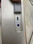 Coluna bluetooth e base carregamento