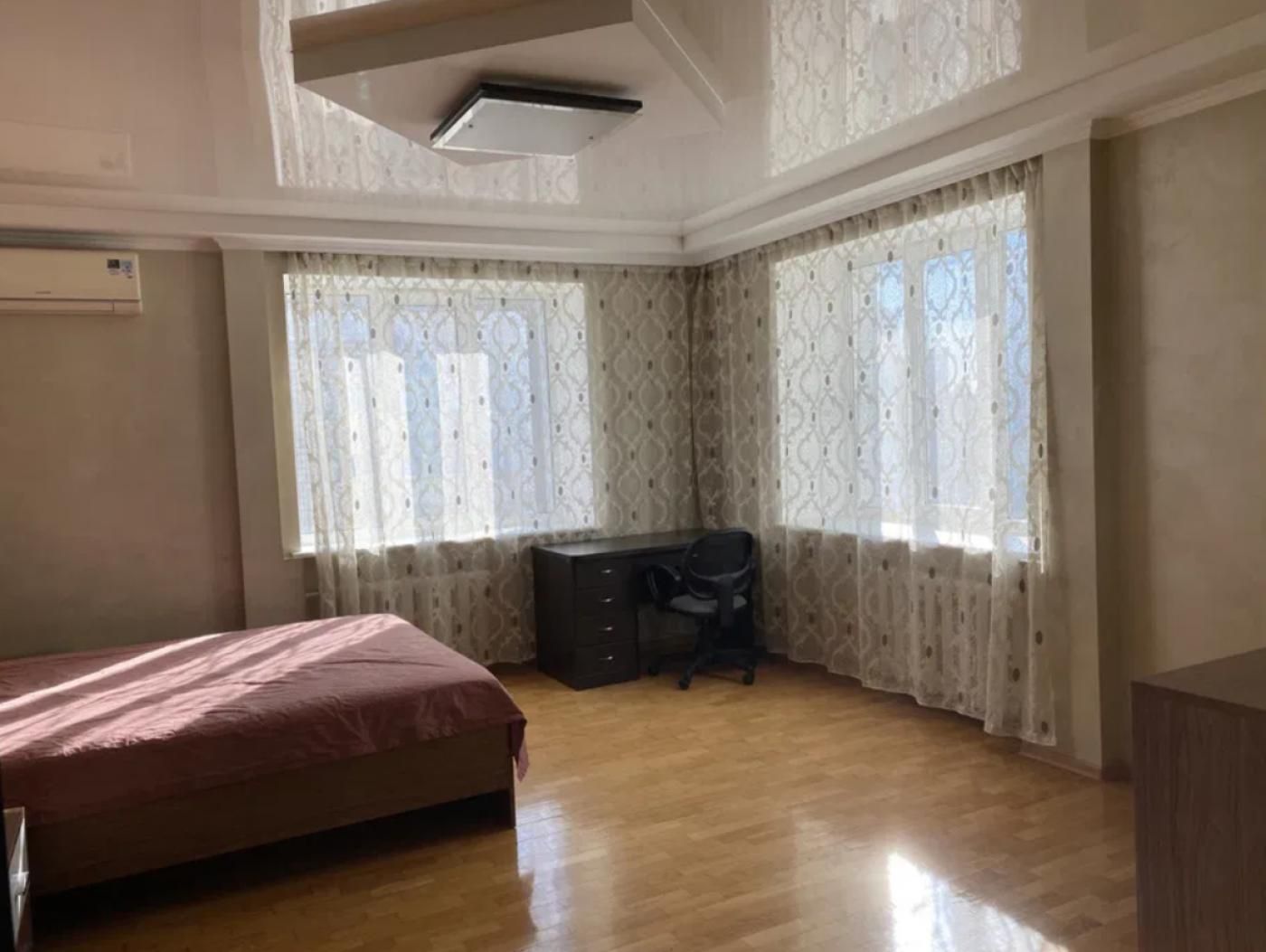 Продажа квартиры, ул. Краснова Николая, Святошино, Киев