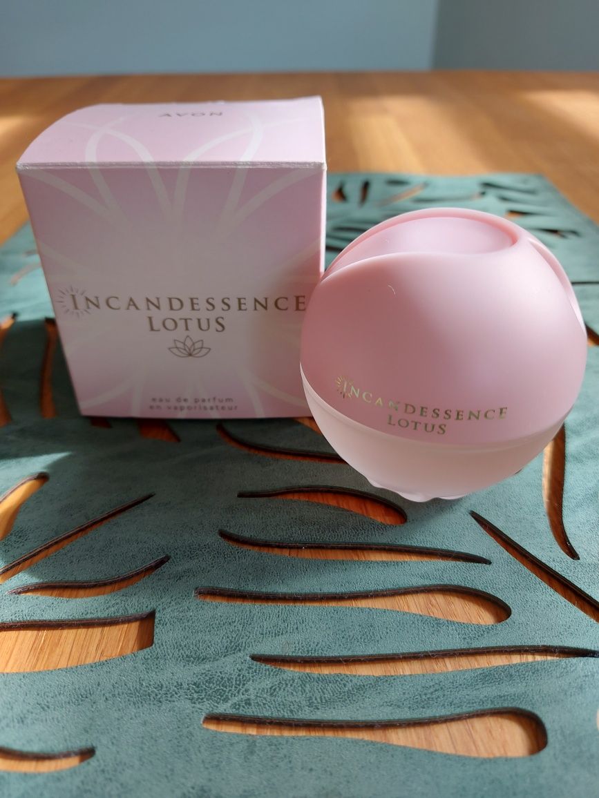 Perfum Incandessence Lotus