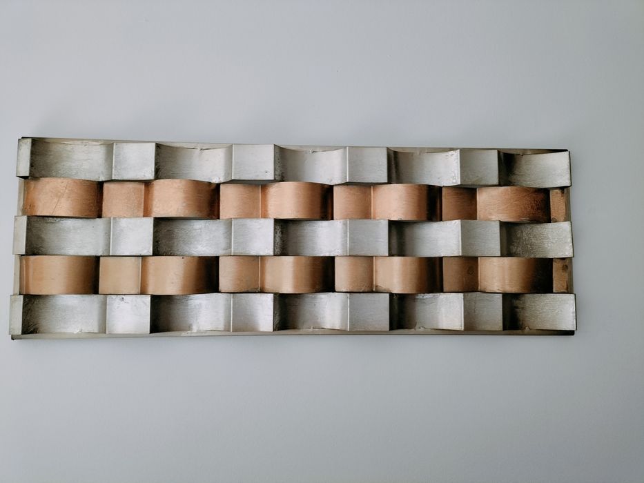 Quadro decorativo latão