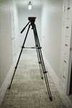 Штатив Manfrotto MVT502AM + голова MVH502AH