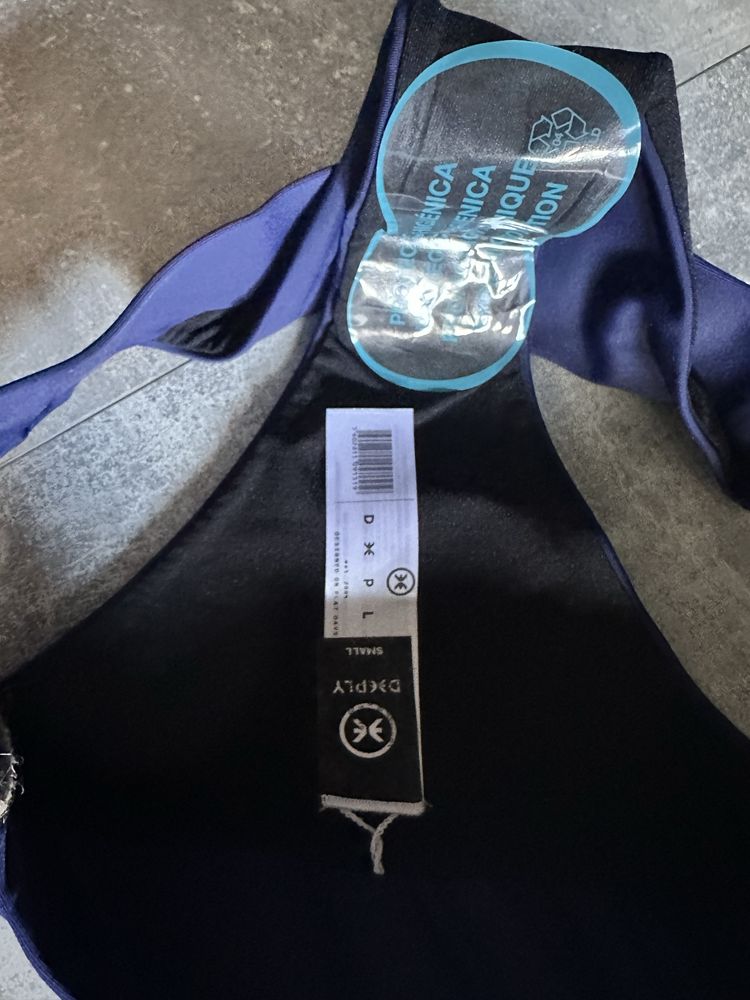 Dół od bikini deeply