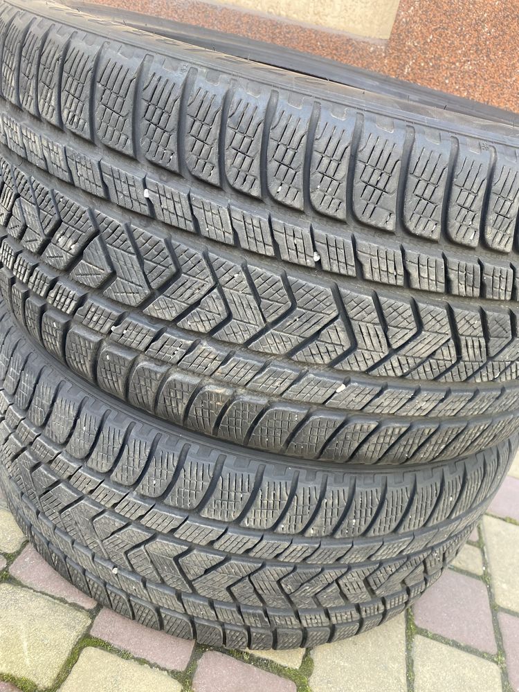 275/35/22+315/30/22 pirelli scorpion winter