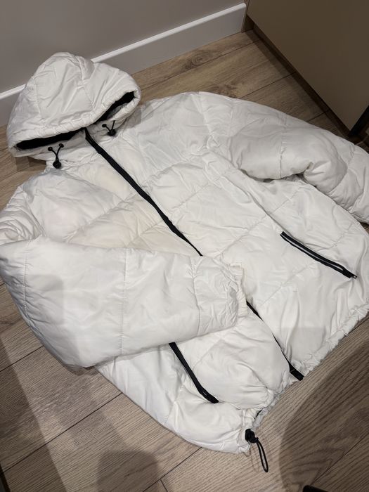 Курточка чоловіча hm