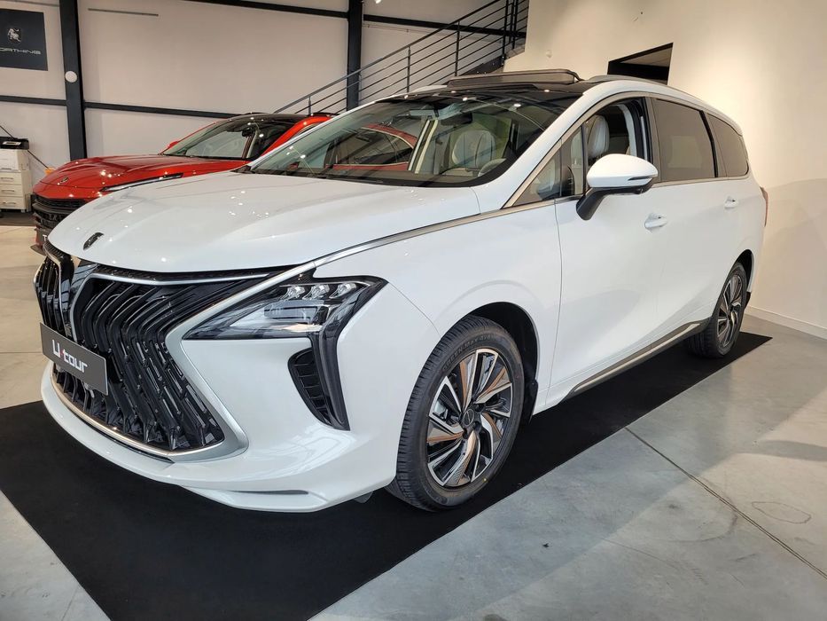 Forthing U Tour Forthing U-Tour 2024 dostępny od ręki z instalacją LPG