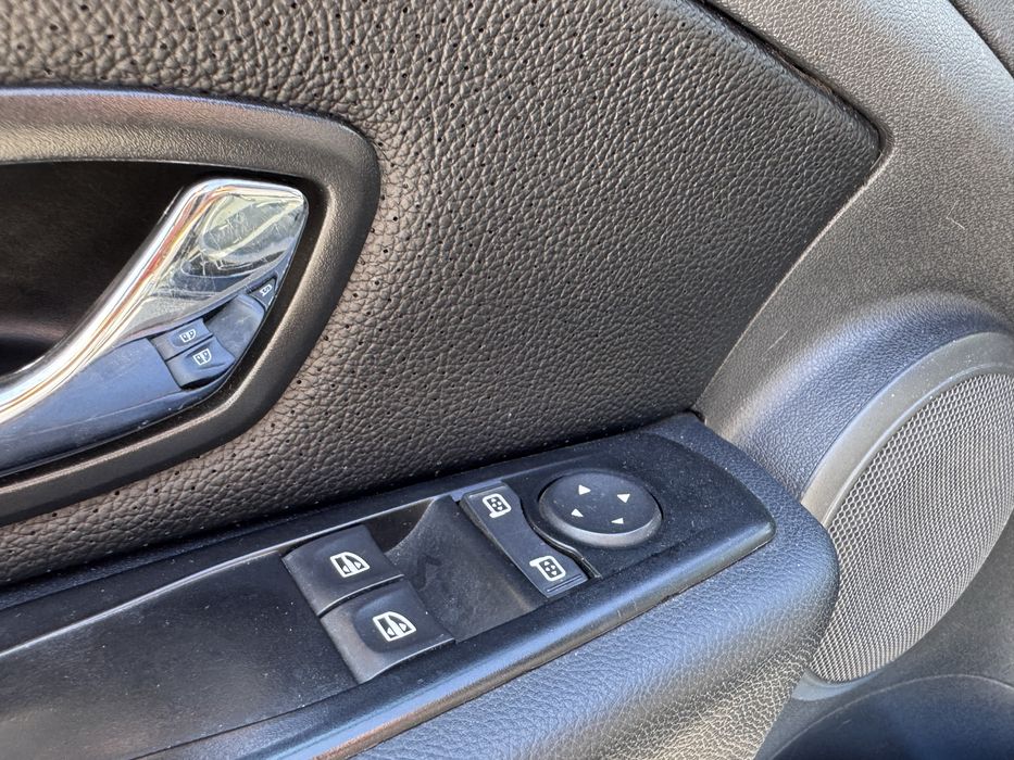 Renault Megane 1.5 d 2012 рік