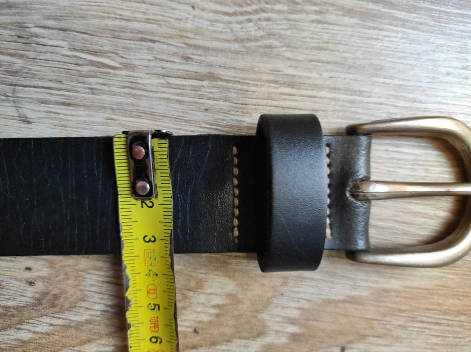 Брючный кожаный ремень б/у (подростковый) как новый