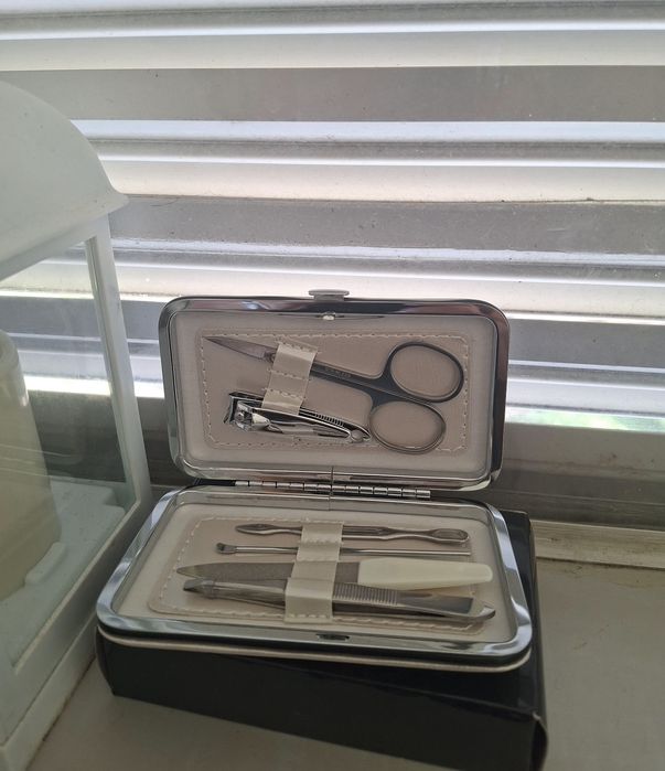 Kit manicure branco perola