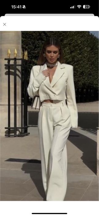 Жіночий костюм Alexaness