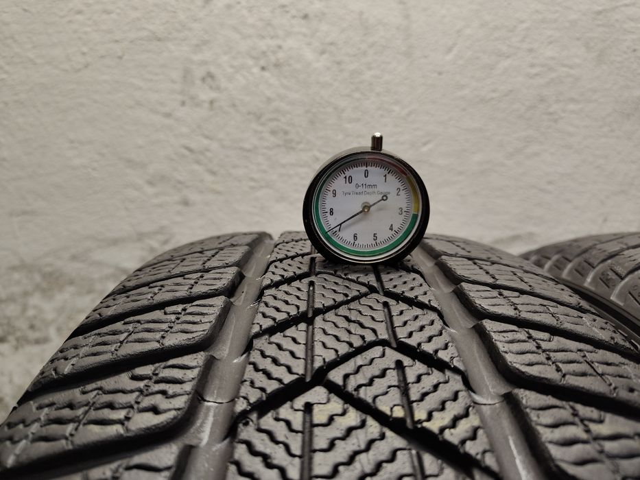 2X 245/40R19 98V XL Pirelli Sottozero Winter 3 MOE * 7mm 2022 Zimowe