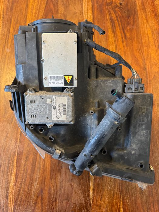 Farois xenon Mercedes CLS W219