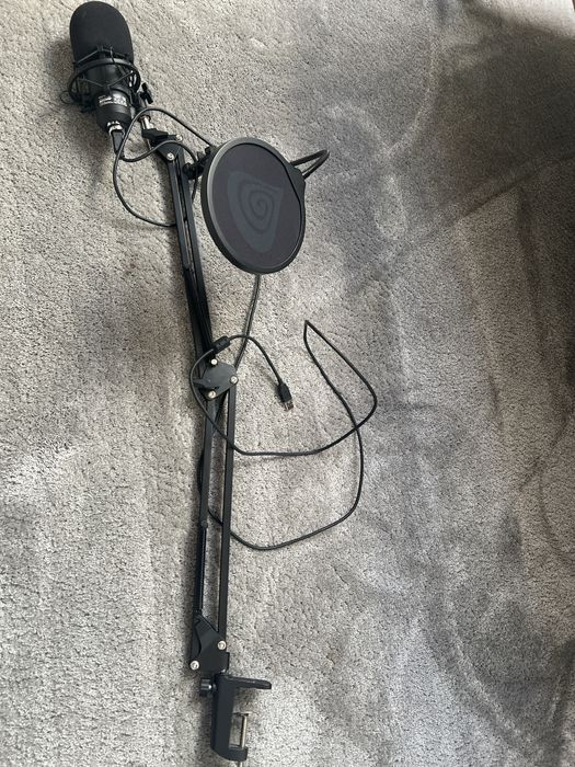 Mikrofon GENESIS Radium 300 XLR