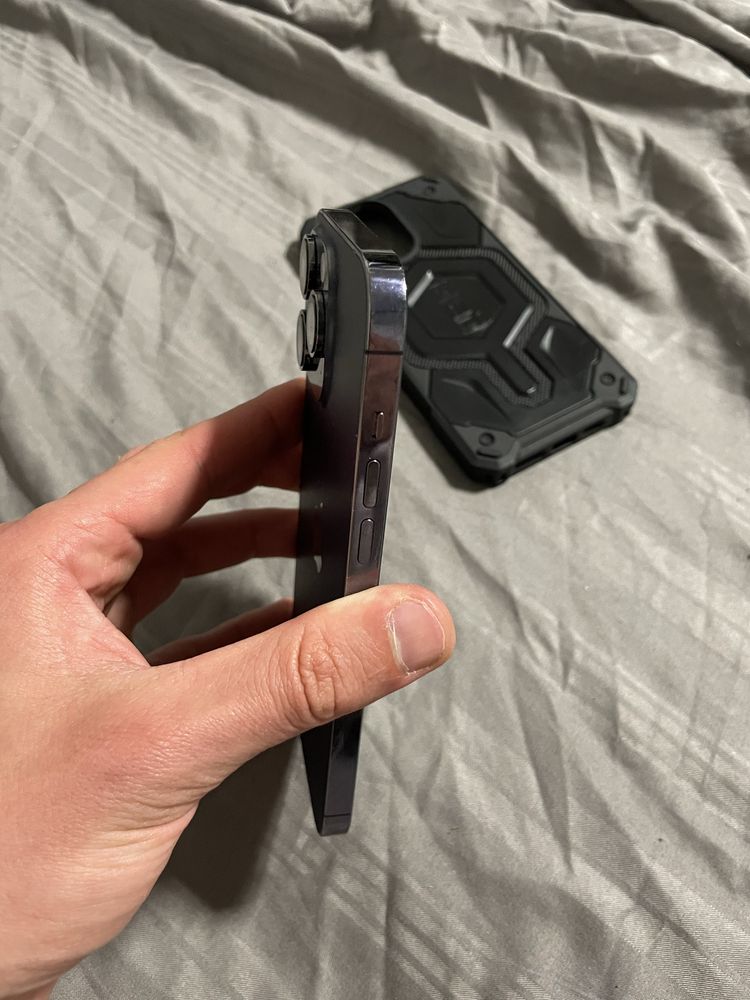  iPhone 14 Pro Max / 256 / Deep Purple