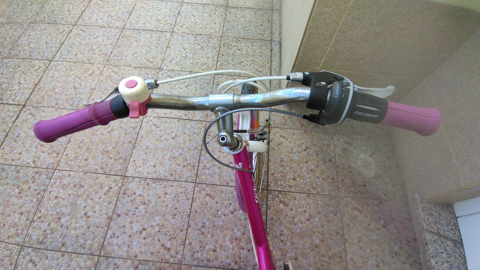 Bicicleta de menina