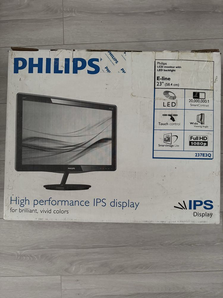 Монітор Philips 23”