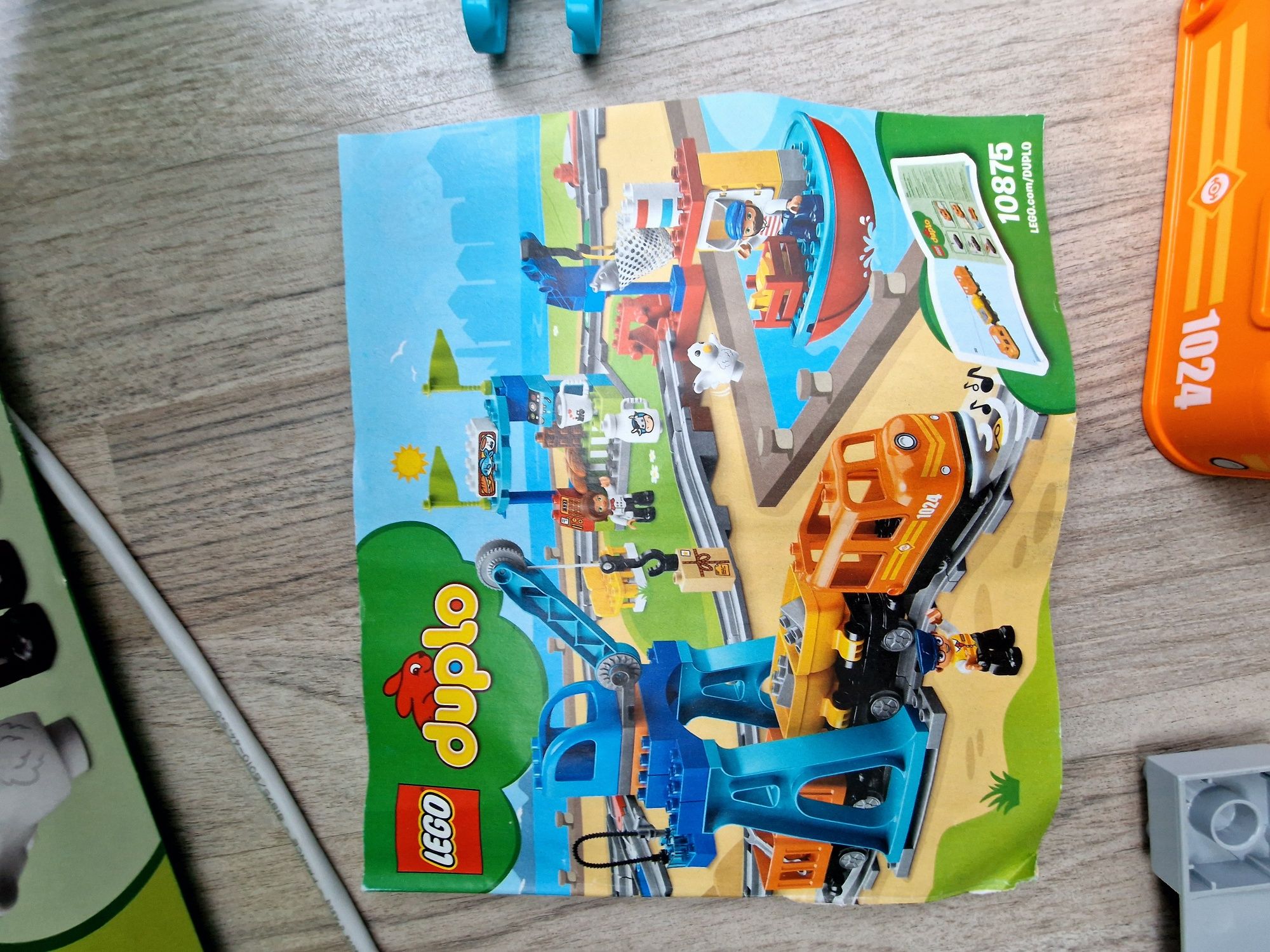 Lego Duplo zestaw 10875 pociąg towarowy