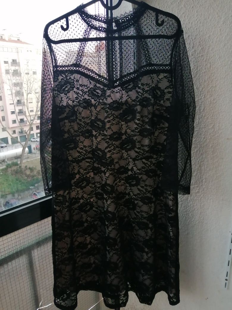 Vestido renda novo