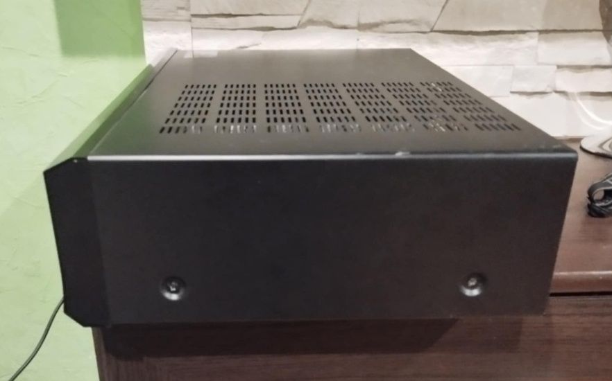 Wzmacniacz Onkyo